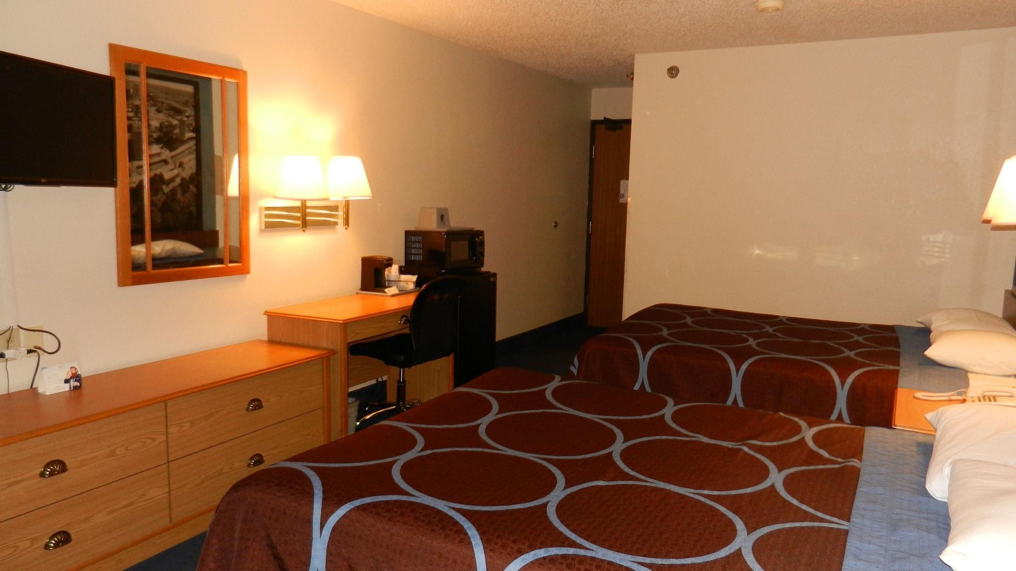 Super 8 By Wyndham Potosi Hotel Buitenkant foto