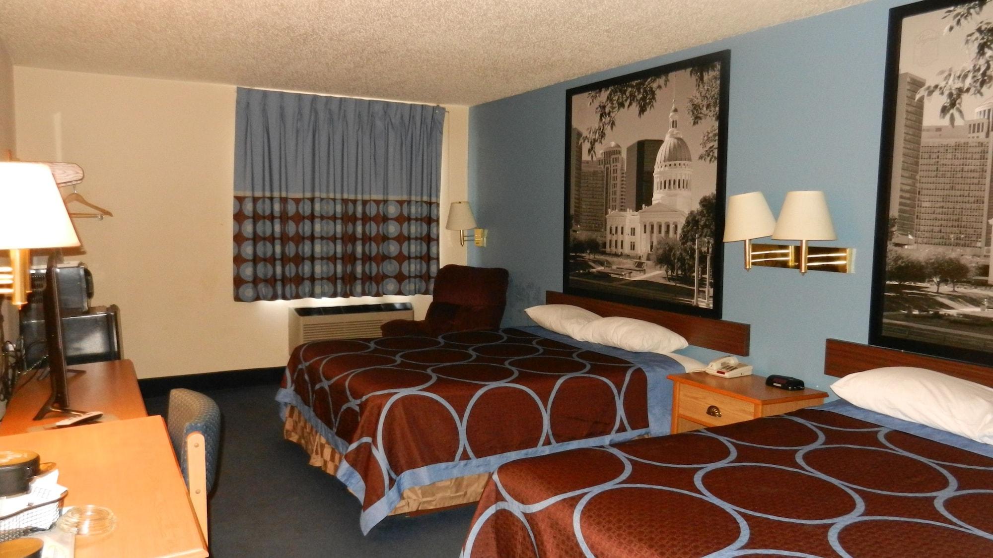 Super 8 By Wyndham Potosi Hotel Buitenkant foto